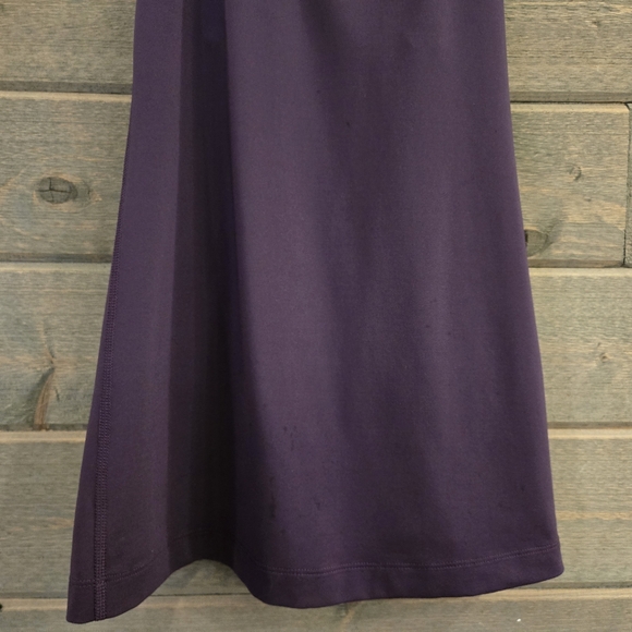 Brooks Lightweight Pick-Up Running Tank - Size Large - Deep Purple - Like New - Picture 3 of 8